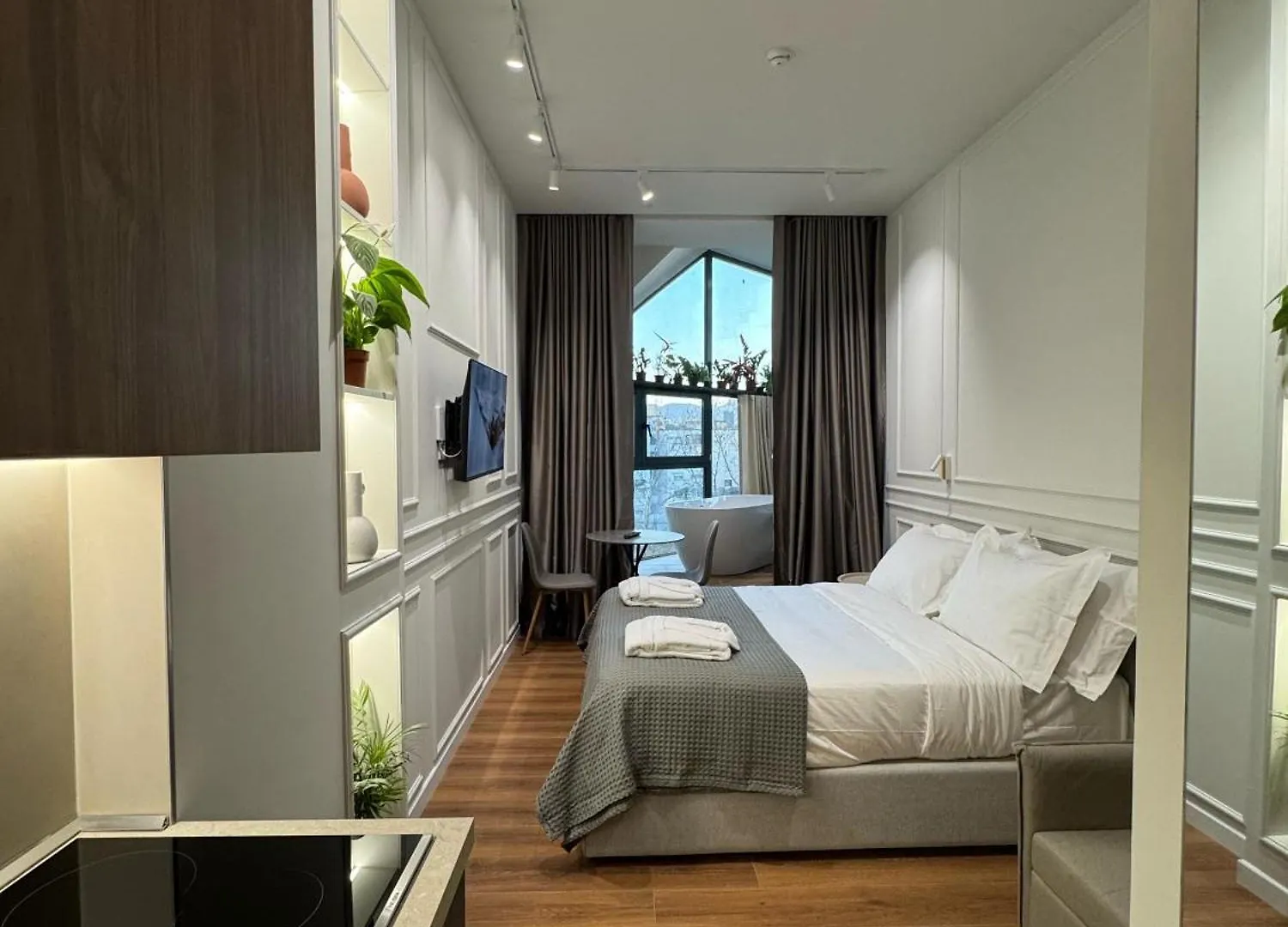 شقة فندقية Moonlight Apartments تيرانا